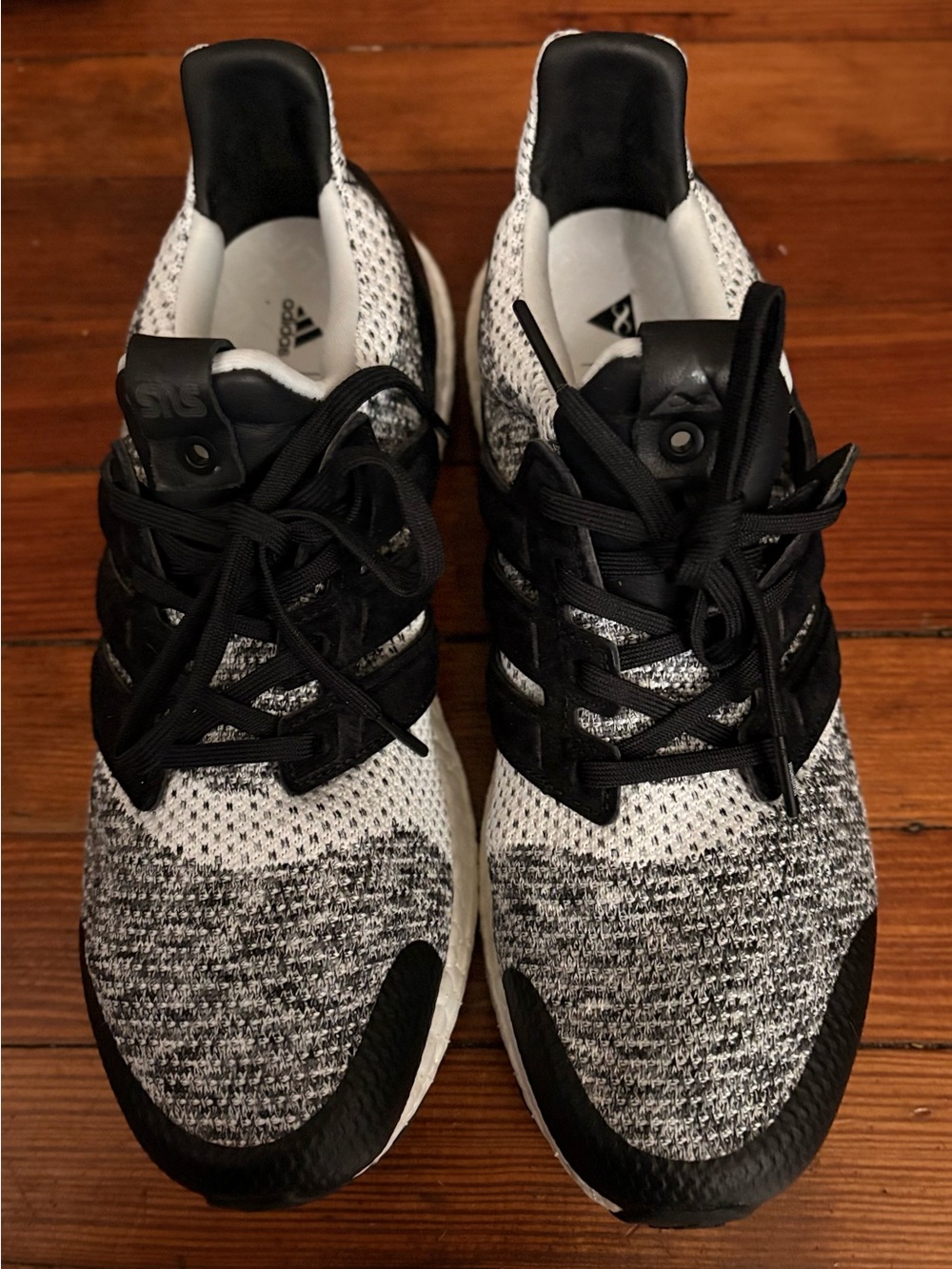 • Adidas Ultraboost 1.0 - S.E. SNS X SOCIAL Status •
